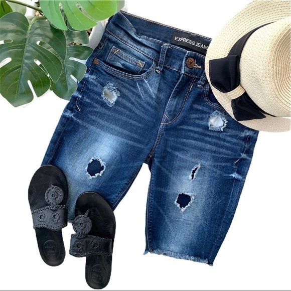 Express Pants - EXPRESS Trendy Distressed Bermuda Shorts Sz 00